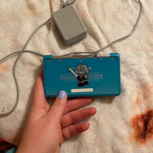 3DS - Picture 2 of 7